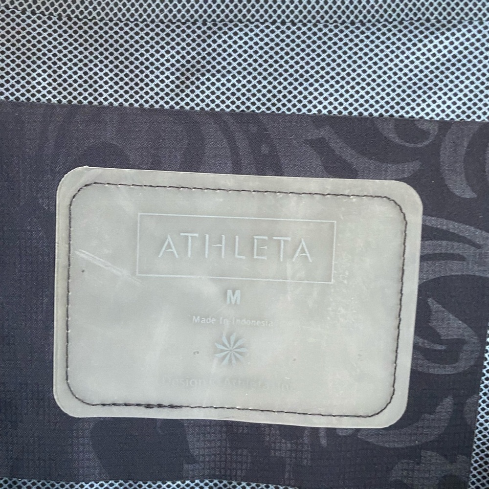 Athleta Drizzle Waterproof Shell - Picture 7 of 7
